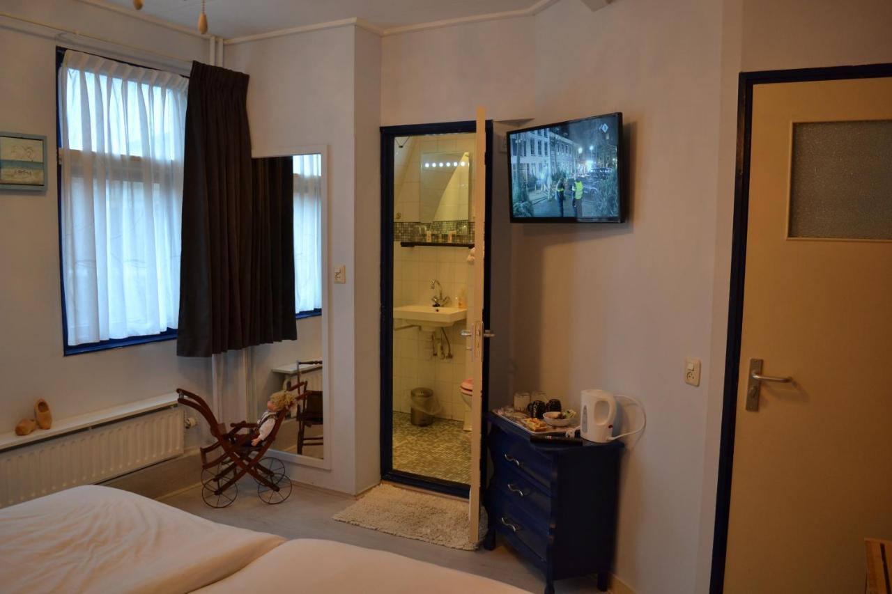 Karnemelkhuys Bed & Breakfast Енкхейзен Екстериор снимка
