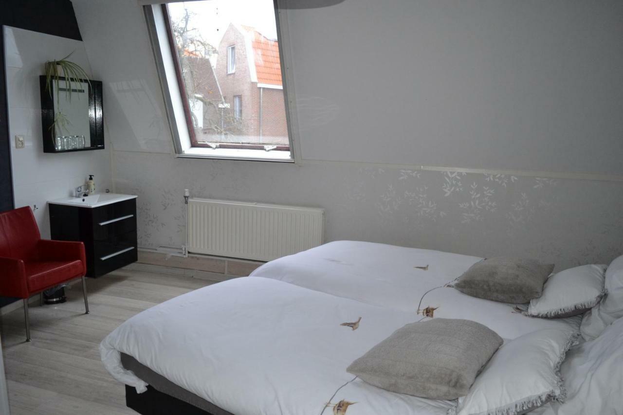 Karnemelkhuys Bed & Breakfast Енкхейзен Екстериор снимка