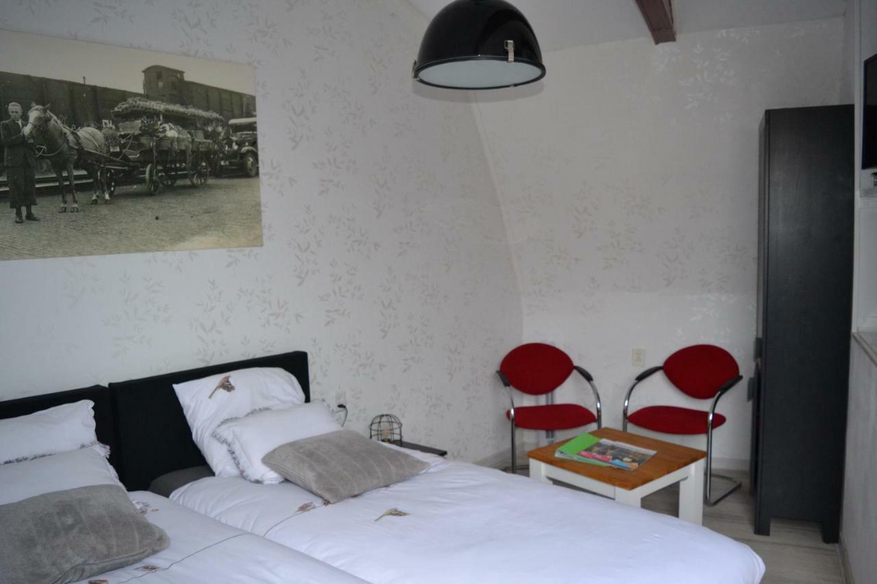 Karnemelkhuys Bed & Breakfast Енкхейзен Екстериор снимка
